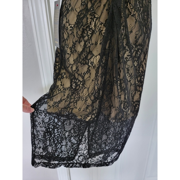 NWT BEBE Sheila Strap Optional Deep V Lace Lined Dress Sexy Cocktail Size 4 - Picture 4 of 16